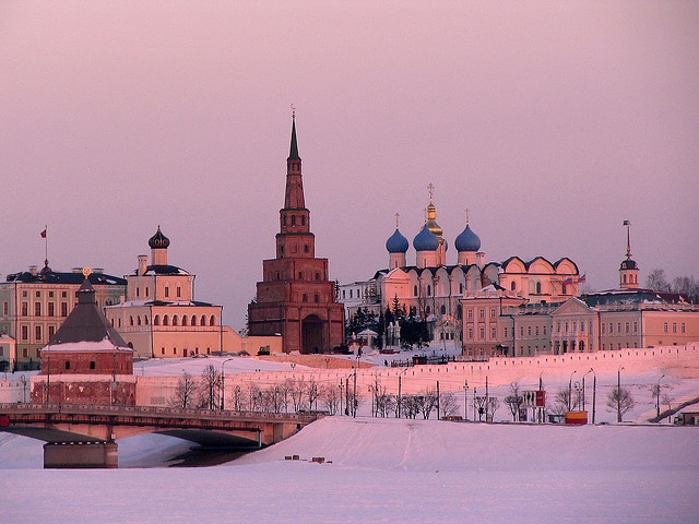 Winter sunset on the Volga river (Kazan Kremlin)